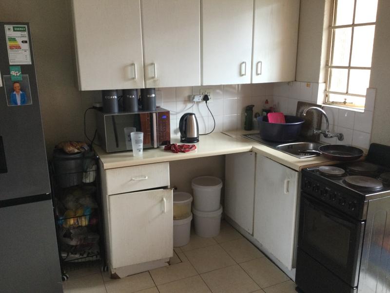 2 Bedroom Property for Sale in Kew Gauteng