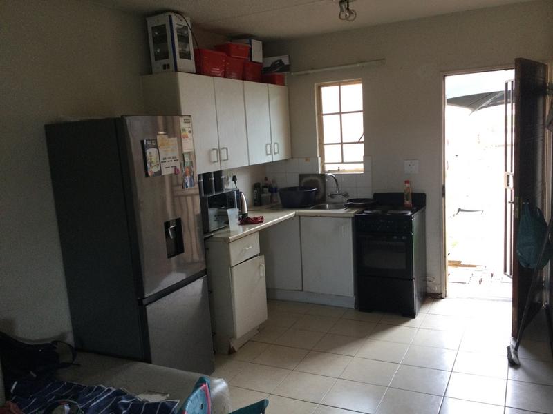 2 Bedroom Property for Sale in Kew Gauteng