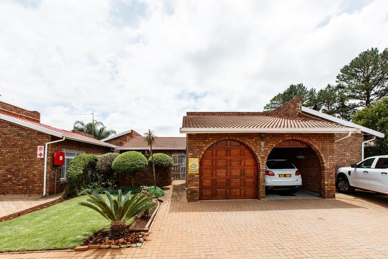 3 Bedroom Property for Sale in Dalview Gauteng