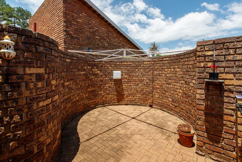 3 Bedroom Property for Sale in Dalview Gauteng
