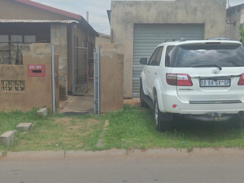 3 Bedroom Property for Sale in Katlehong South Gauteng