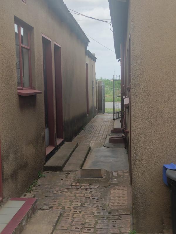 3 Bedroom Property for Sale in Katlehong South Gauteng