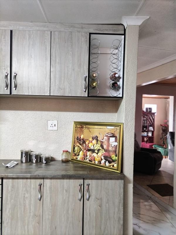 4 Bedroom Property for Sale in Palm Ridge Gauteng