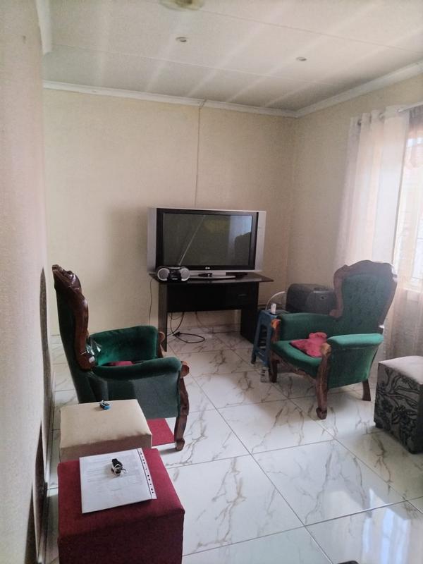 4 Bedroom Property for Sale in Palm Ridge Gauteng