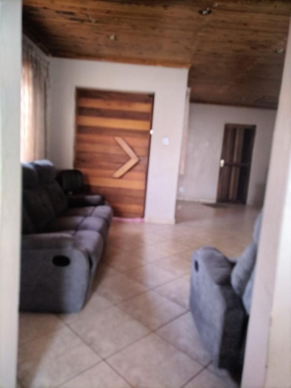 4 Bedroom Property for Sale in Palm Ridge Gauteng