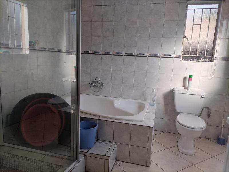 4 Bedroom Property for Sale in Palm Ridge Gauteng