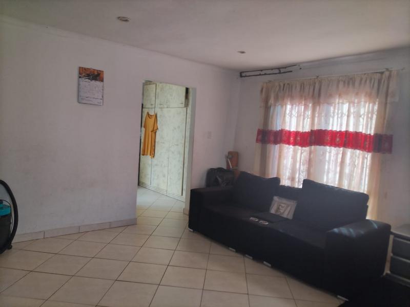 4 Bedroom Property for Sale in Palm Ridge Gauteng