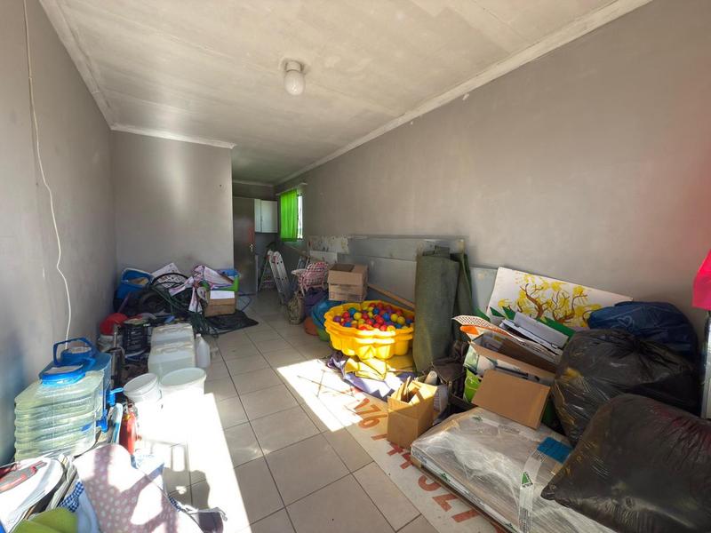 5 Bedroom Property for Sale in Cosmo City Gauteng