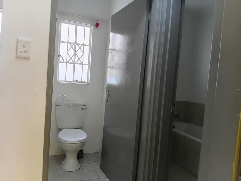 5 Bedroom Property for Sale in Cosmo City Gauteng