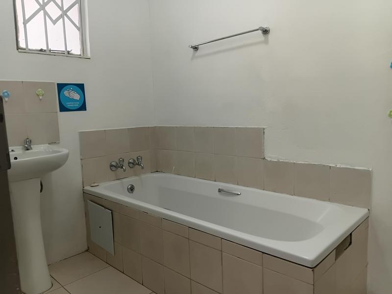 5 Bedroom Property for Sale in Cosmo City Gauteng