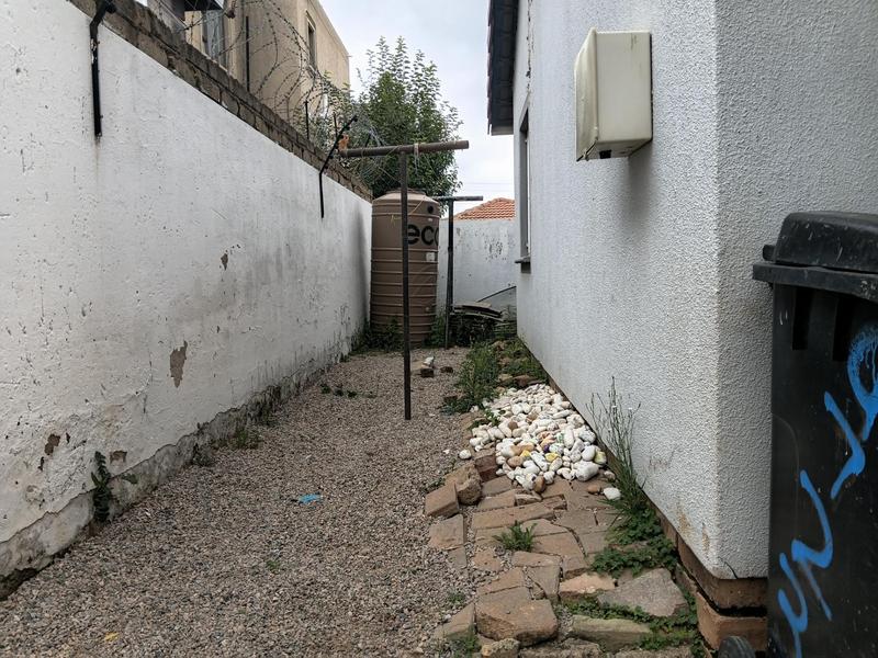 5 Bedroom Property for Sale in Cosmo City Gauteng