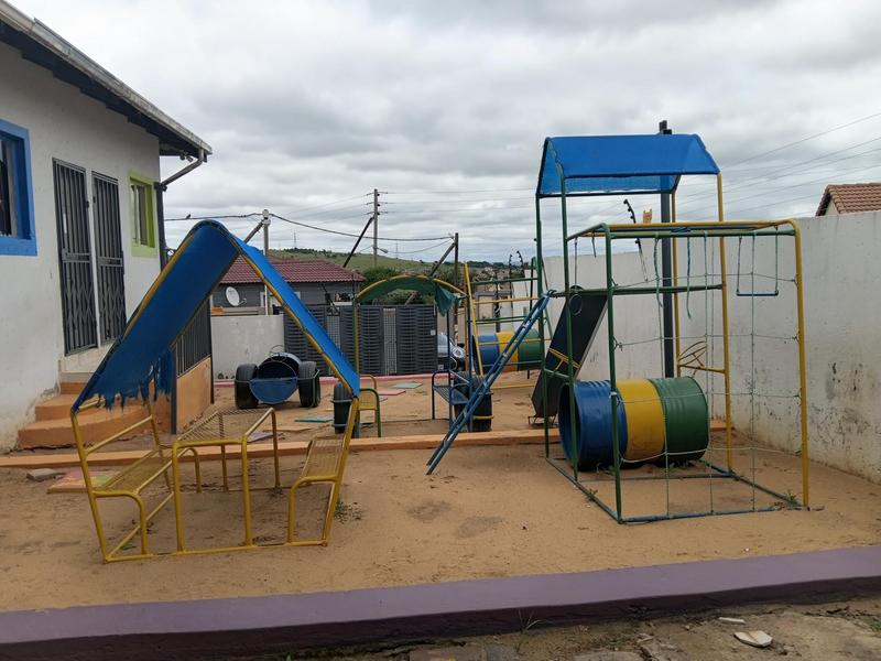 5 Bedroom Property for Sale in Cosmo City Gauteng