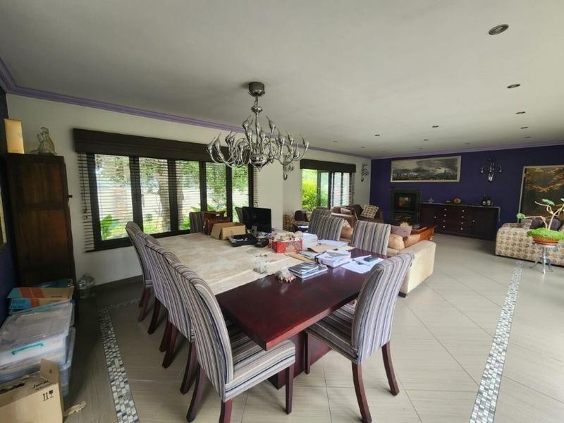 5 Bedroom Property for Sale in Alberante Gauteng