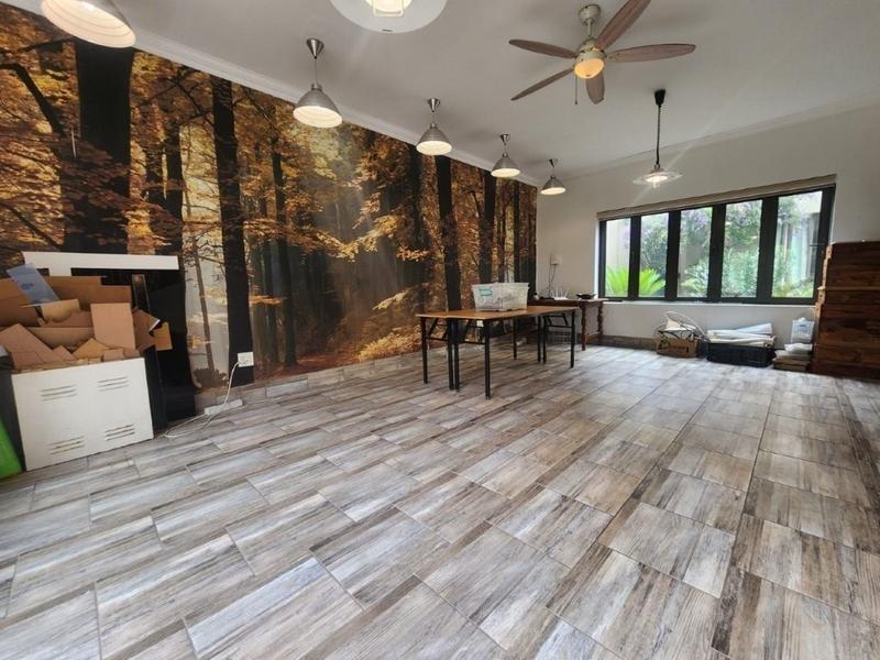 5 Bedroom Property for Sale in Alberante Gauteng