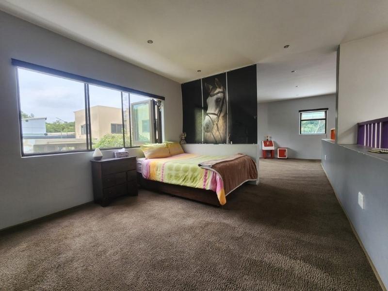 5 Bedroom Property for Sale in Alberante Gauteng