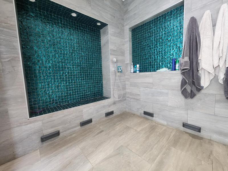 5 Bedroom Property for Sale in Alberante Gauteng