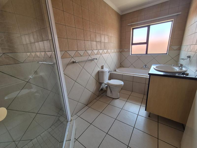 2 Bedroom Property for Sale in Florentia Gauteng