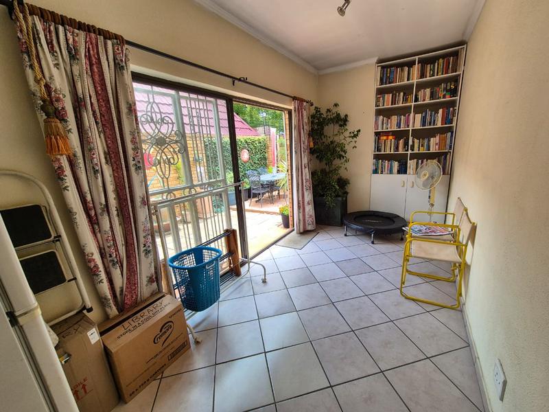 3 Bedroom Property for Sale in New Redruth Gauteng