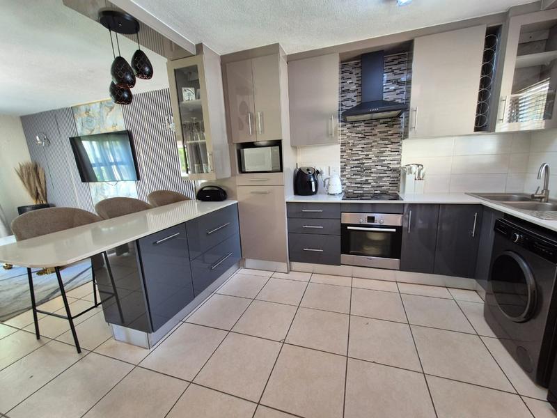 3 Bedroom Property for Sale in New Market Gauteng