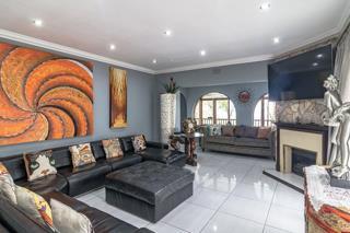 4 Bedroom Property for Sale in Glenvista Gauteng