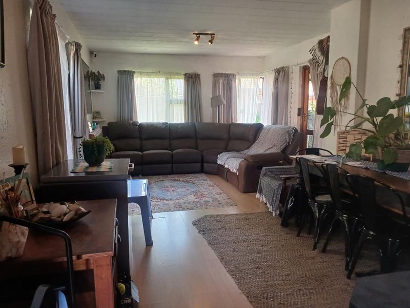 2 Bedroom Property for Sale in Glenvista Gauteng