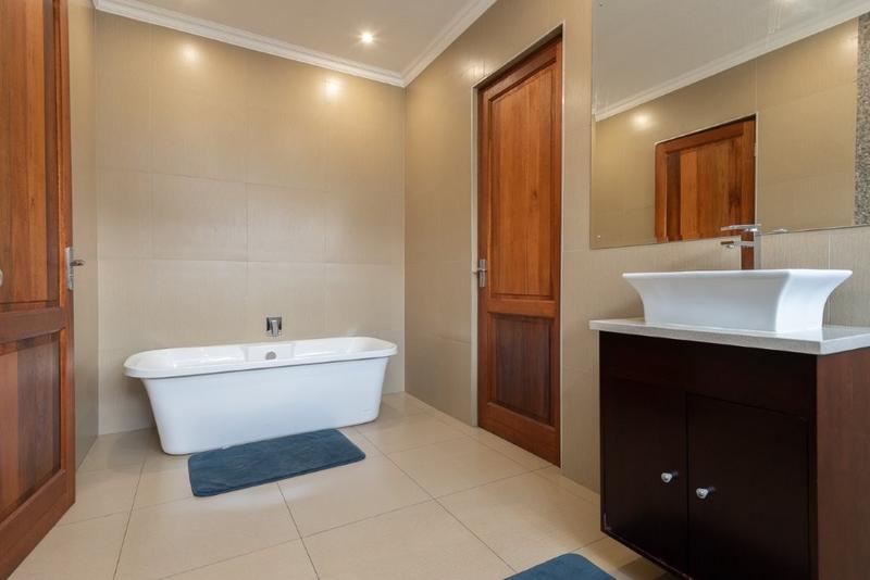 5 Bedroom Property for Sale in Meyersdal Nature Estate Gauteng