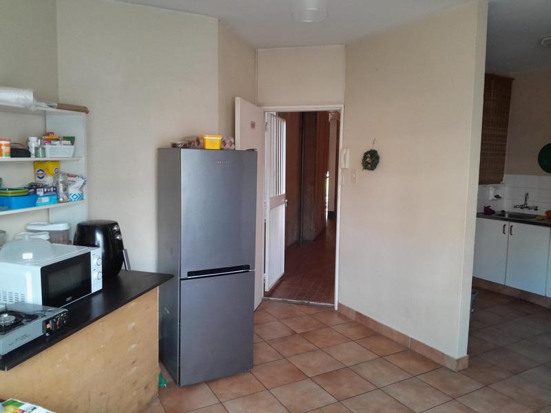 To Let 2 Bedroom Property for Rent in Primrose Hill Gauteng