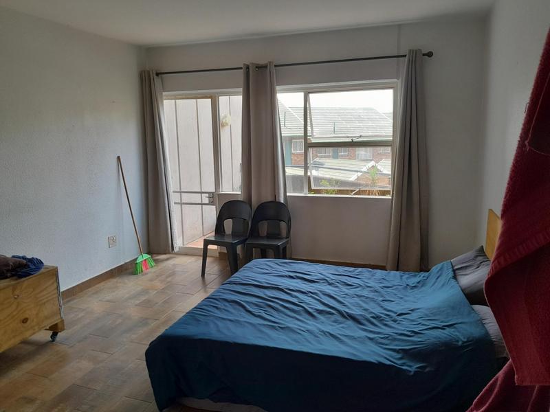 To Let 2 Bedroom Property for Rent in Primrose Hill Gauteng