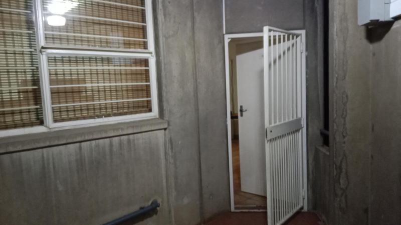 To Let 2 Bedroom Property for Rent in Primrose Hill Gauteng