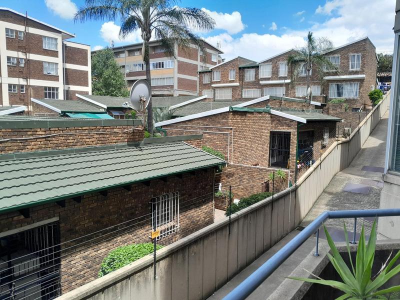 To Let 2 Bedroom Property for Rent in Primrose Hill Gauteng