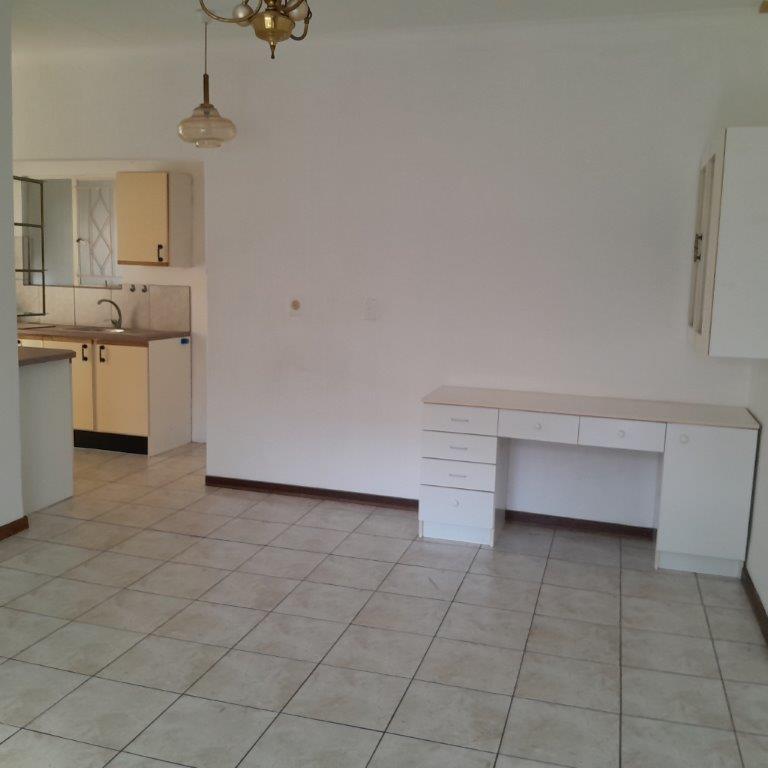 To Let 1 Bedroom Property for Rent in Eastleigh Ridge Gauteng