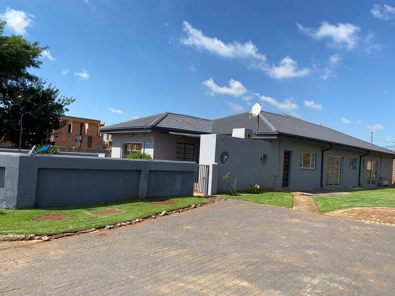 3 Bedroom Property for Sale in Rynfield Gauteng