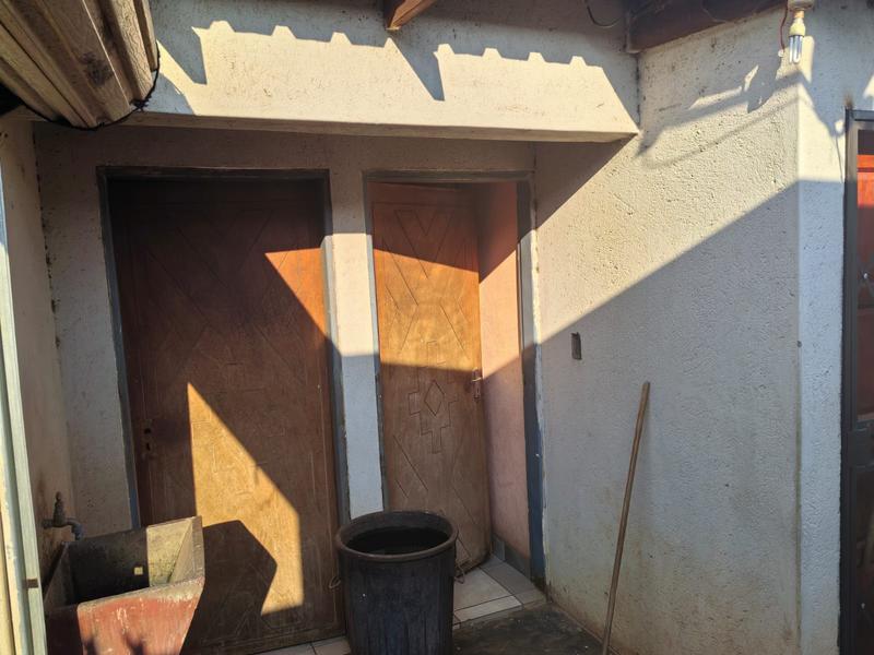 10 Bedroom Property for Sale in Soshanguve South Gauteng