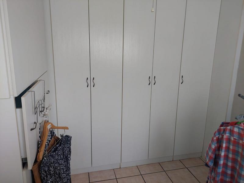 4 Bedroom Property for Sale in Dorandia Gauteng