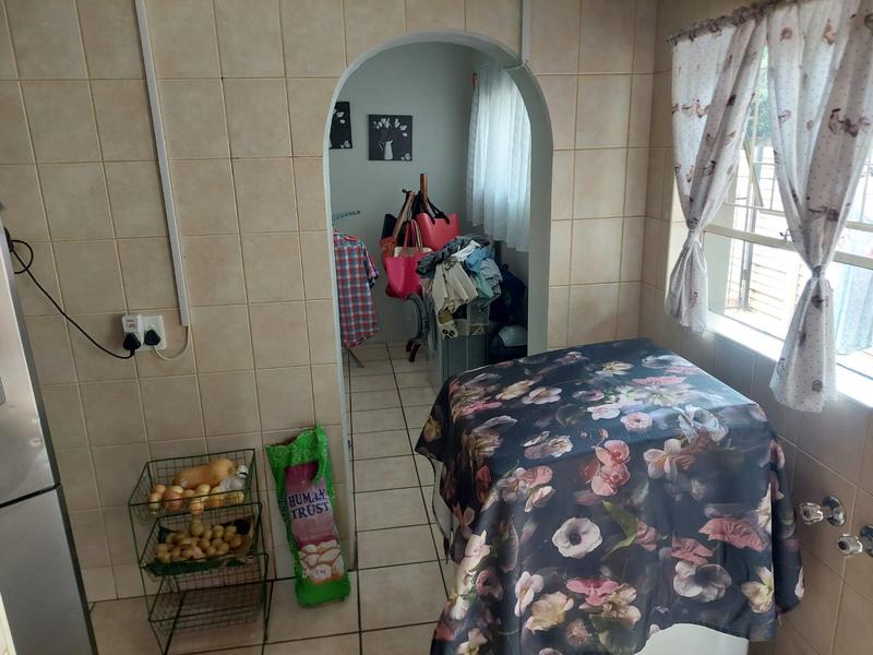 4 Bedroom Property for Sale in Dorandia Gauteng