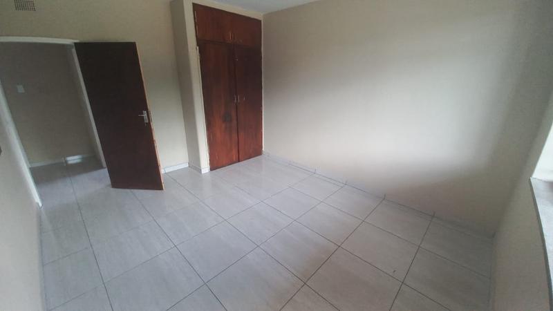 1 Bedroom Property for Sale in Vanderbijlpark CW Gauteng