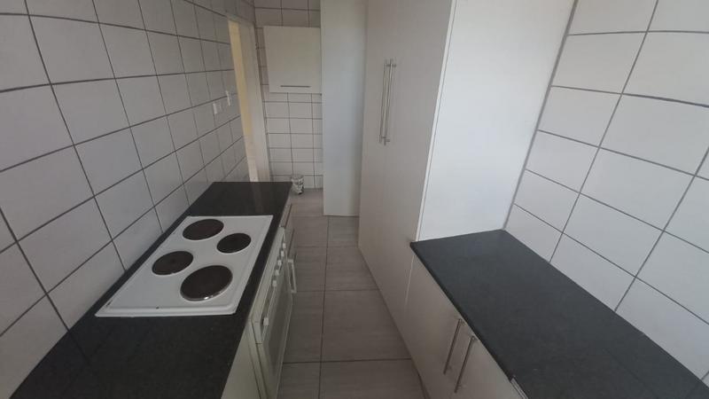 1 Bedroom Property for Sale in Vanderbijlpark CW Gauteng