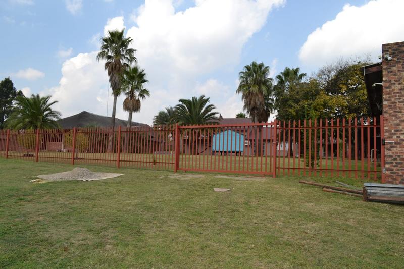 5 Bedroom Property for Sale in Risiville Gauteng