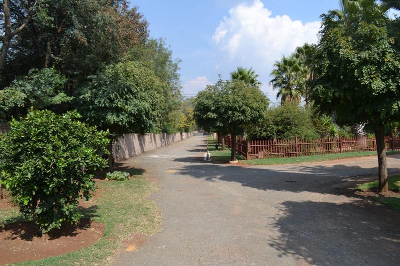 5 Bedroom Property for Sale in Risiville Gauteng