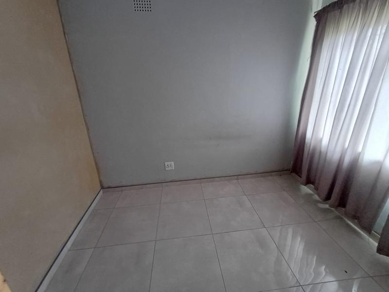 4 Bedroom Property for Sale in Sonland Park Gauteng