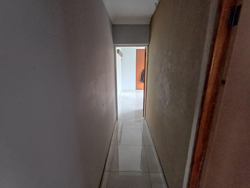 4 Bedroom Property for Sale in Sonland Park Gauteng