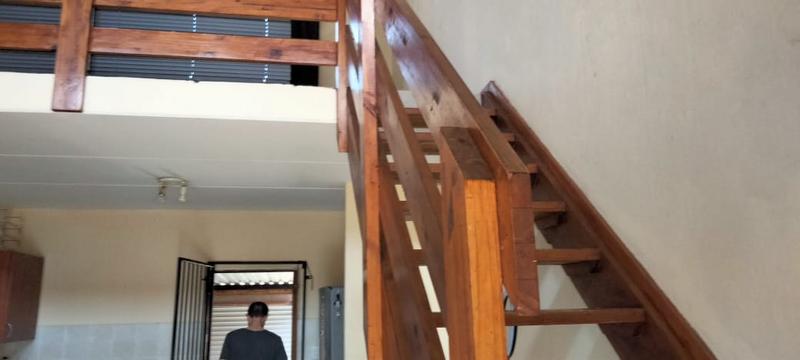 2 Bedroom Property for Sale in Honeypark Gauteng