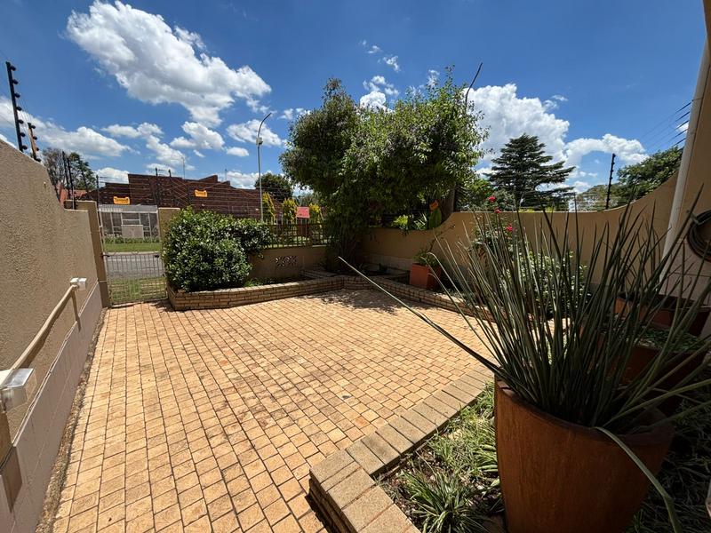 3 Bedroom Property for Sale in Fairland Gauteng