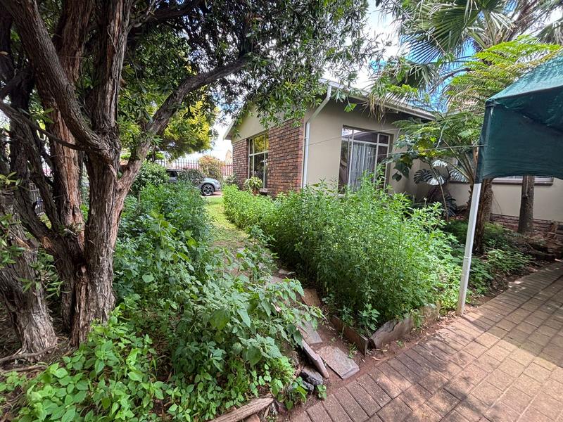 3 Bedroom Property for Sale in Sophiatown Gauteng