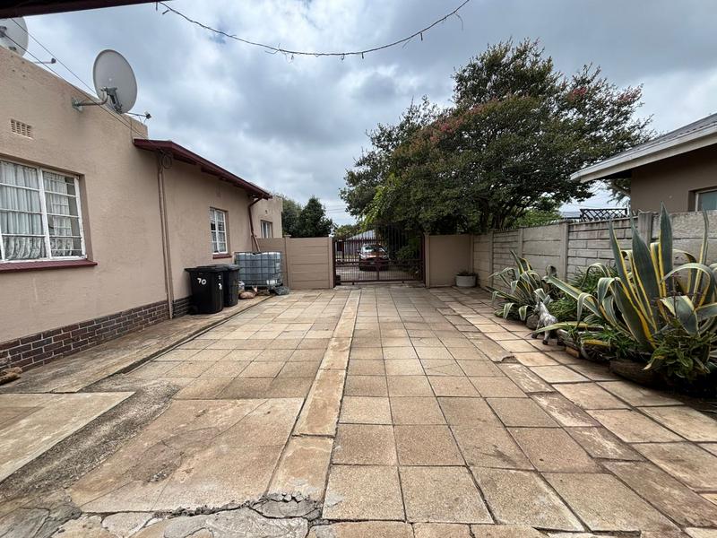 3 Bedroom Property for Sale in Discovery Gauteng