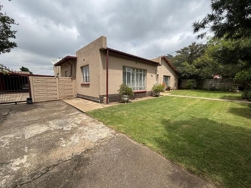 3 Bedroom Property for Sale in Discovery Gauteng