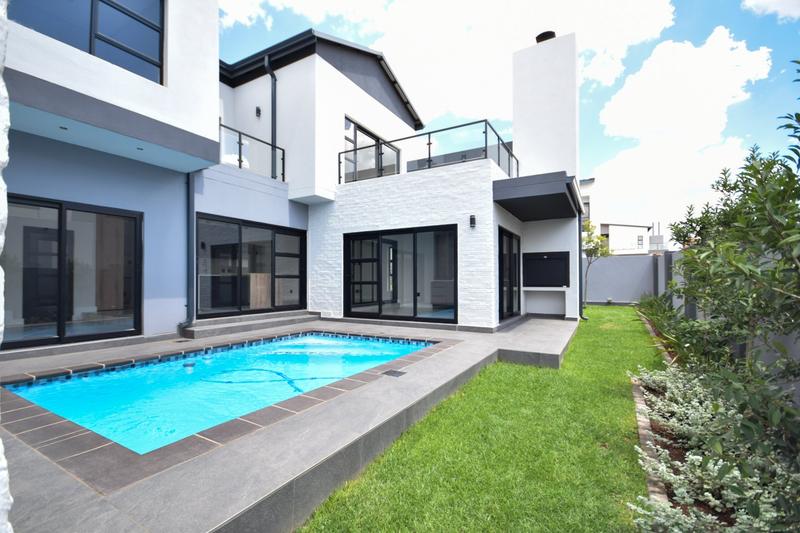 4 Bedroom Property for Sale in Fountainbrook Estate Gauteng