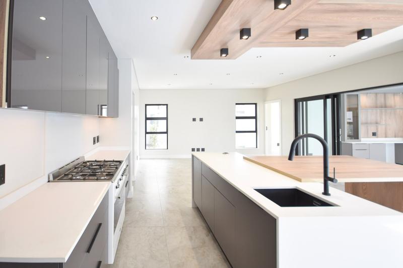 4 Bedroom Property for Sale in Fountainbrook Estate Gauteng