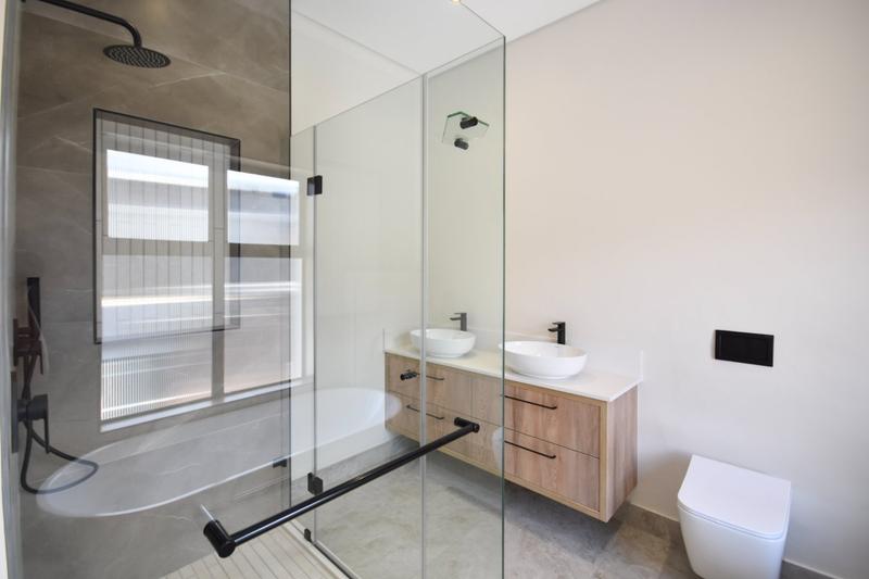 4 Bedroom Property for Sale in Fountainbrook Estate Gauteng