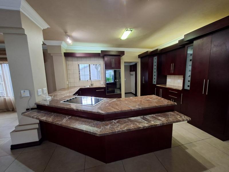 5 Bedroom Property for Sale in Midstream Estate Gauteng